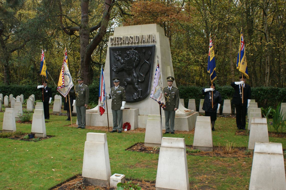 Brookwood memorial
