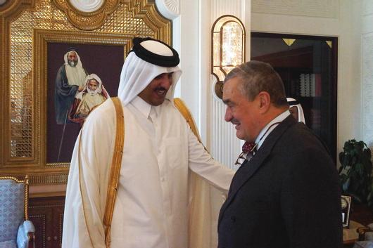 Přijetí šejchem Taminem Bin Hamad Al Thanim, korunním princem státu Katar.jpg