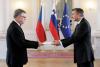 Velvyslanec J. Chmiel předává pověřovací listiny prezidentovi Slovinské republiky Borutu Pahorovi
