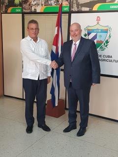 Návštěva ministra zemědělství ČR na Kubě 