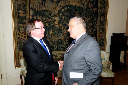 Ministr Karel Schwarzenberg a ministr zahraničí Nového Zélandu Murray McCully