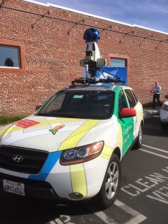 Vůz pro detailní snímání Google Maps Street View od společnosti Google 