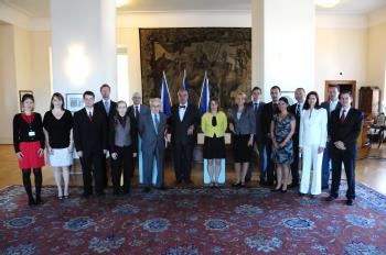 Karel Schwarzenberg a studenti Diplomatické akademie
