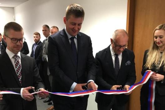 Ministr Petříček otevřel Generální konzulát ČR v Manchesteru