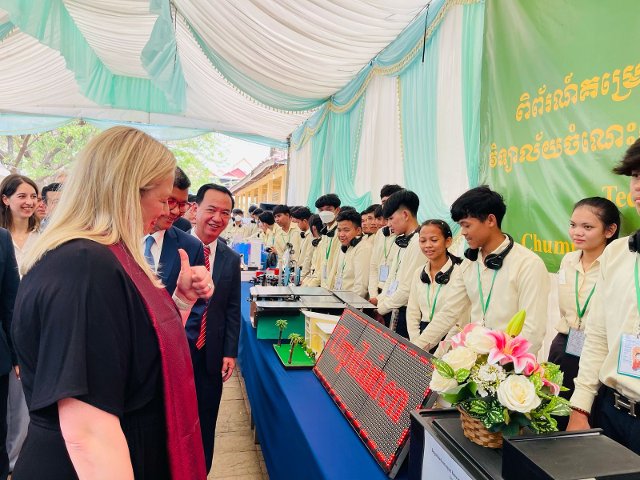EU Commissioner for International Partnerships Jutta Urpilainen visited Cambodia