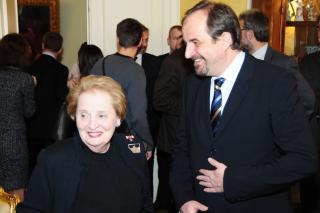 Jan Kohout a Madeleine Albrightová