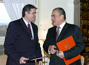 Ministři Schwarzenberg a Cioroianu