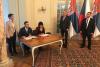 Ministarka Šilerova i ministar Mali potpisuju sporazum