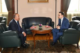 Ministři zahraničí Česka a Turecka jednali o situaci na Ukrajině a rozšiřování NATO