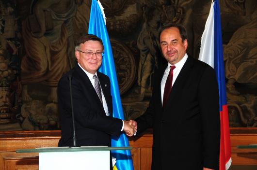 Ministr Jan Kohout a ministr zahraničí Ukrajiny Leonid Kožara