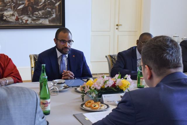 Ministr Lipavský jednal s angolským ministrem ekonomiky o dodávkách surovin do Evropy